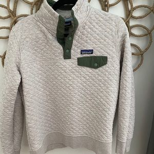 Patagonia Sweatshirt